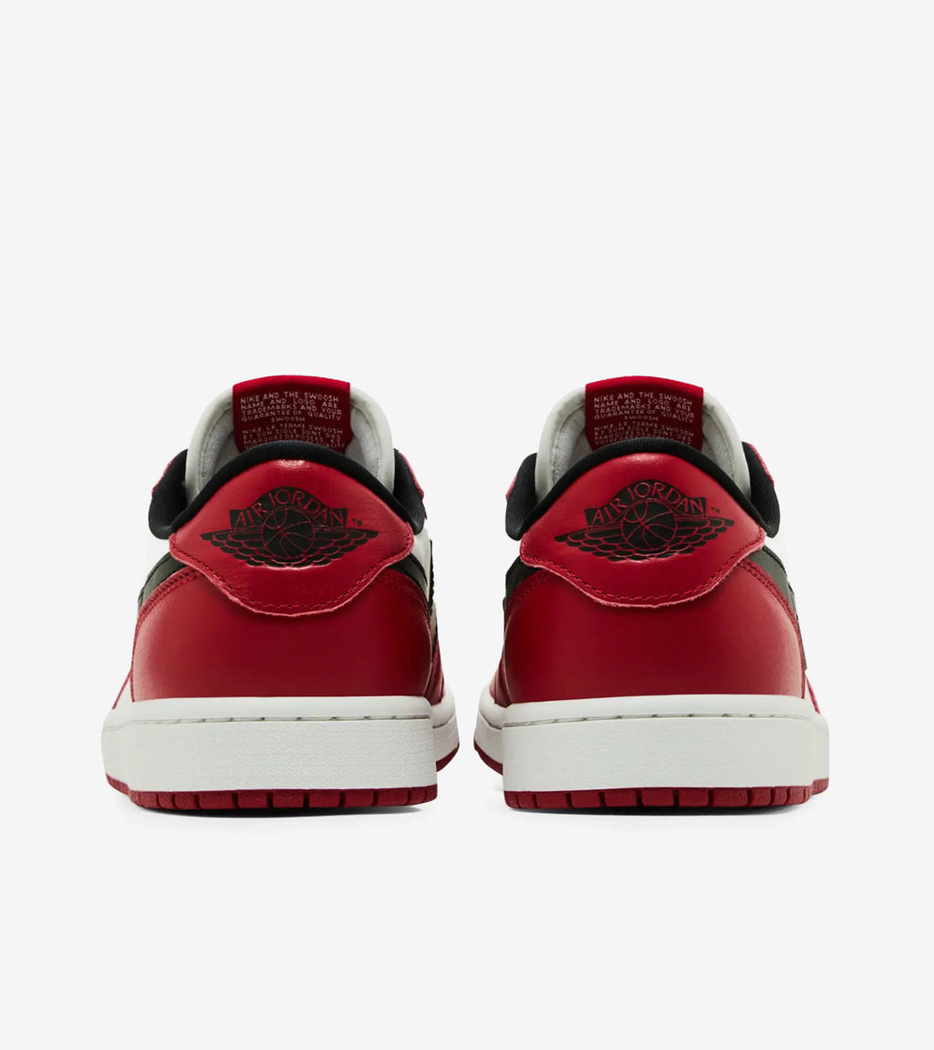Jordan 1 Retro Low OG Chicago (2025)