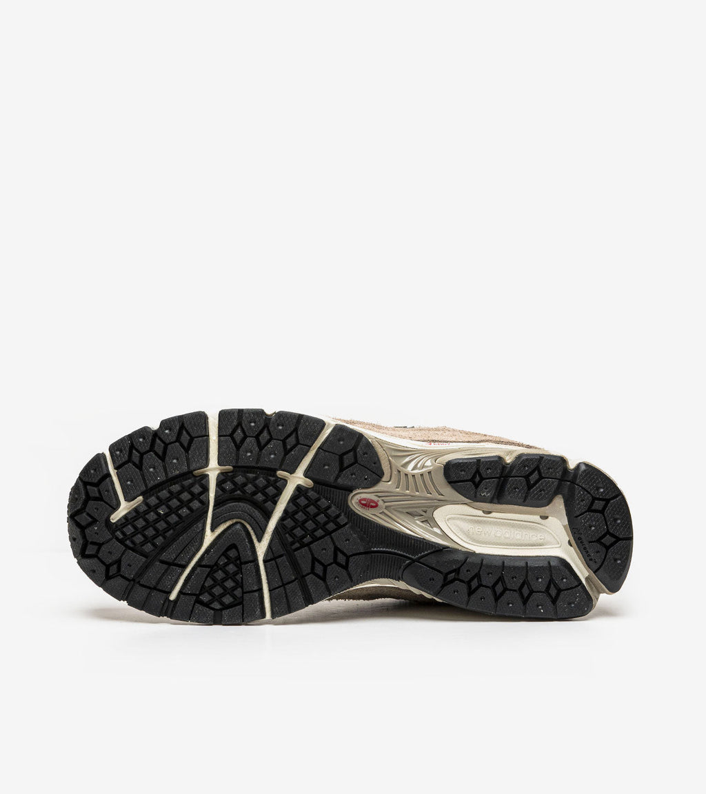 New Balance 2002R Protection Pack Driftwood