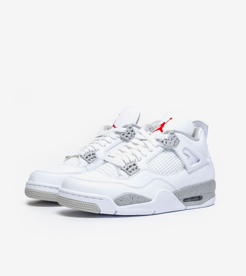 Air Jordan 4 Retro White Oreo (2021)