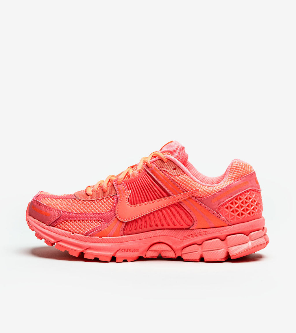 Nike Zoom Vomero 5 Hot Punch